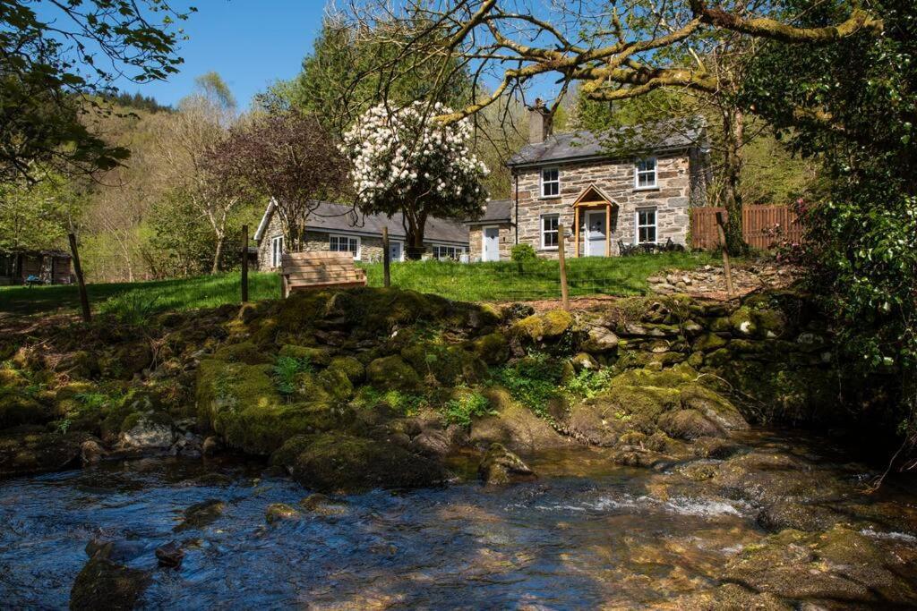 Charming Riverside Cottage In Snowdonia National Park Tanygrisiau المظهر الخارجي الصورة